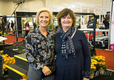 And it's a wrap! Carol Puppi and Glenna Cairnie can be happy after the two day event. But only for a short time - expectations are high for next years Canadian Greenhouse Conference!