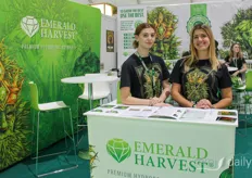 The Emerald Harvest hydroponic nutrients were of course present as well.