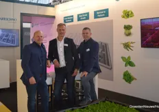 Art van Rijn, Harald van Santen and Martin van Zanten of Artechno Grow Systemshttps://www.hortidaily.com/article/9088735/growers-must-choose-us-because-they-believe-in-our-system/