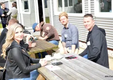 Carly Robege (Canadian Cannabis Exchange), Tom de Vreugd (Growficient) and Steve Clark (Canadian Cannabis Exchange) enjoyed the first Dutch sun rays of 2024 in the coffee break