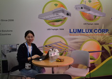 Xiao Qing Sun from LumLux