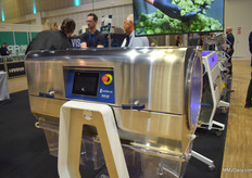 Bud trimmer by Mobius