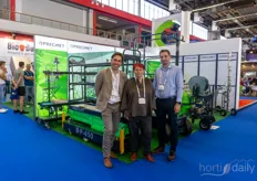 Precimet developed various automation products for horticulture. In the photo Adam Nenczak, Barbara Golowinska