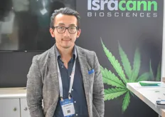 Also growers werer exhibiting at the show, such as Isracann. Young Xiao was at the booth